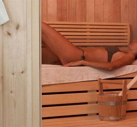 Hotel Wine Retici Balzi 4*